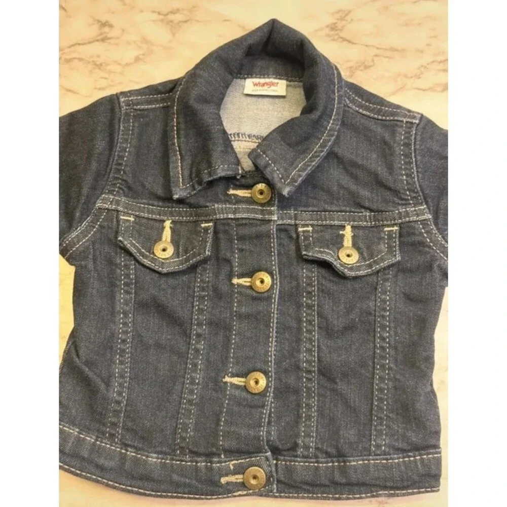 Wrangler snap front